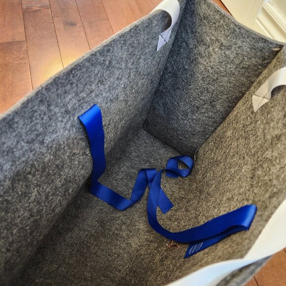 Kit and Ace large felt tote bag - Picture 9 of 11